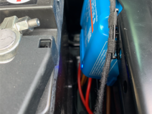 Kit régulateur MPPT et câblage pour California Beach